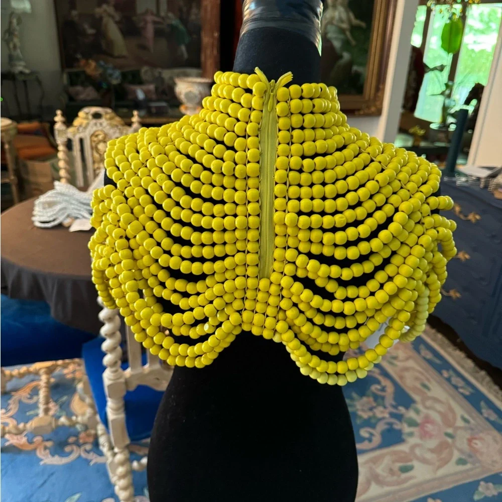 Queen Nandi Wood Beaded Necklace - Picture 5 of 6